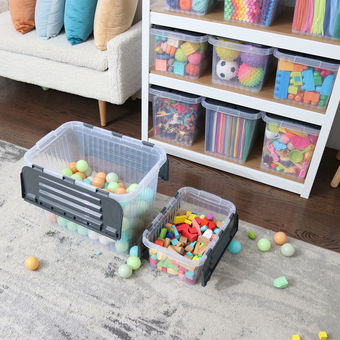 18 L Storage Container with Hinged Lid