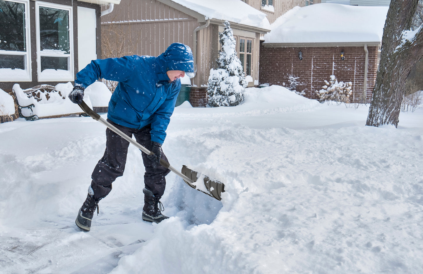 24" Pusher Snow Shovel