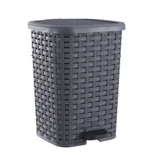 Step-On Trash Can, Wicker Style - Onyx Grey 6 qt