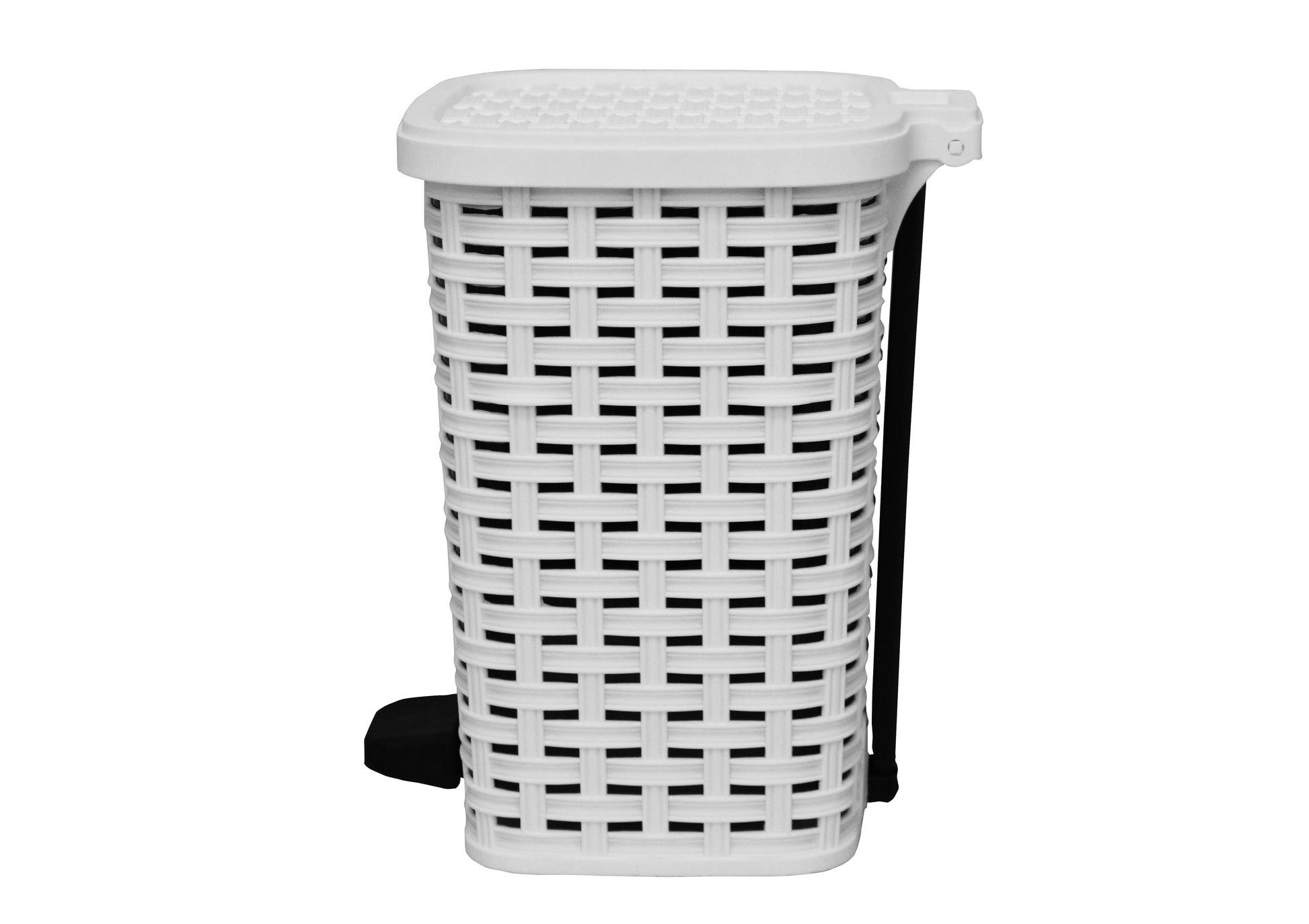 Step-On Trash Can, Wicker Style, 6 Qt.