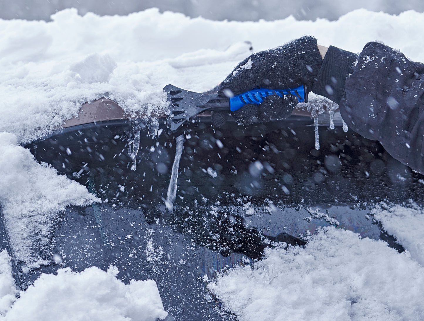 9" Ice Scraper with Rubberized Handle