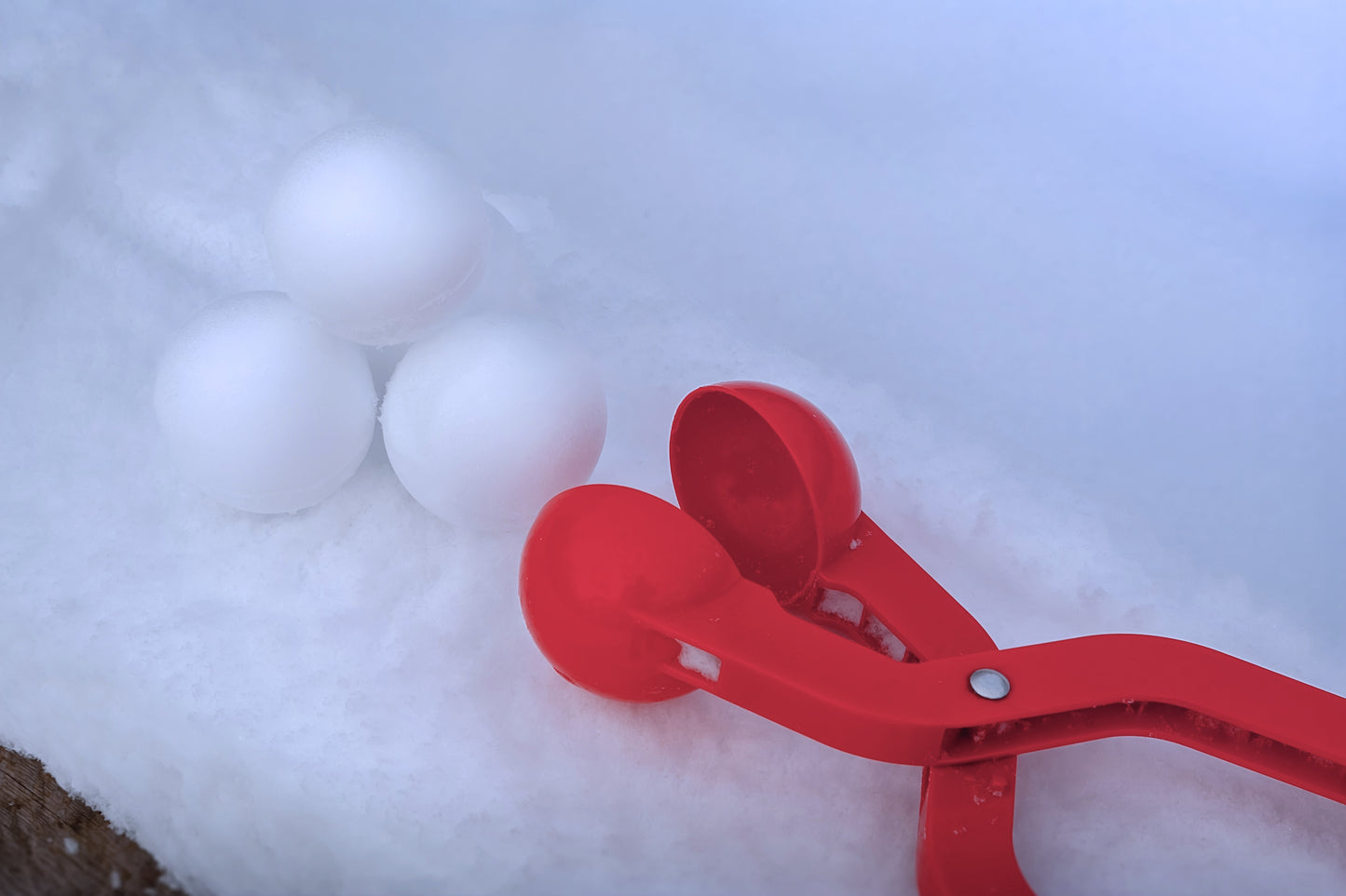 Kids Snowball Maker, Red