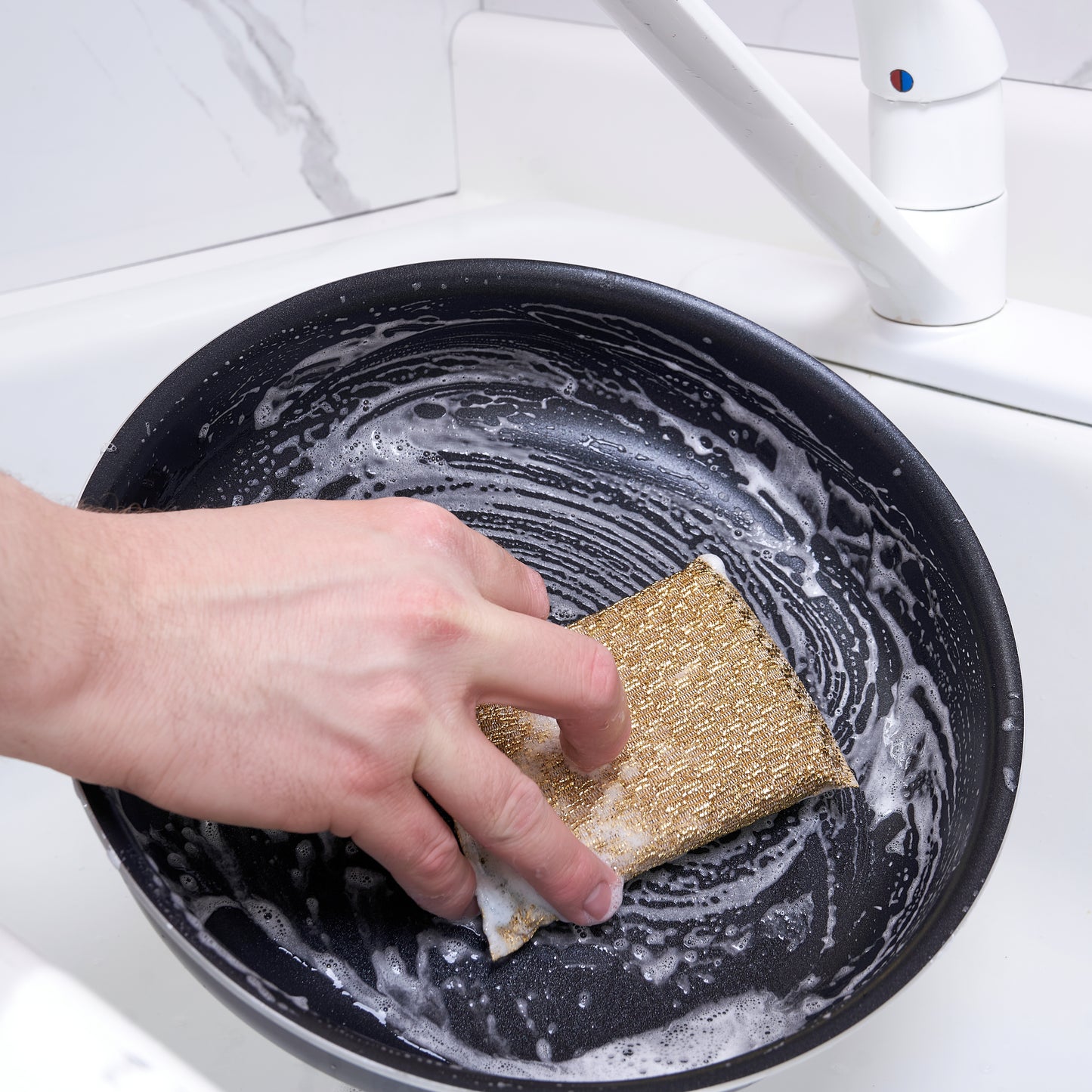 Metallic Sponge, Silver and Gold (12 Pack)