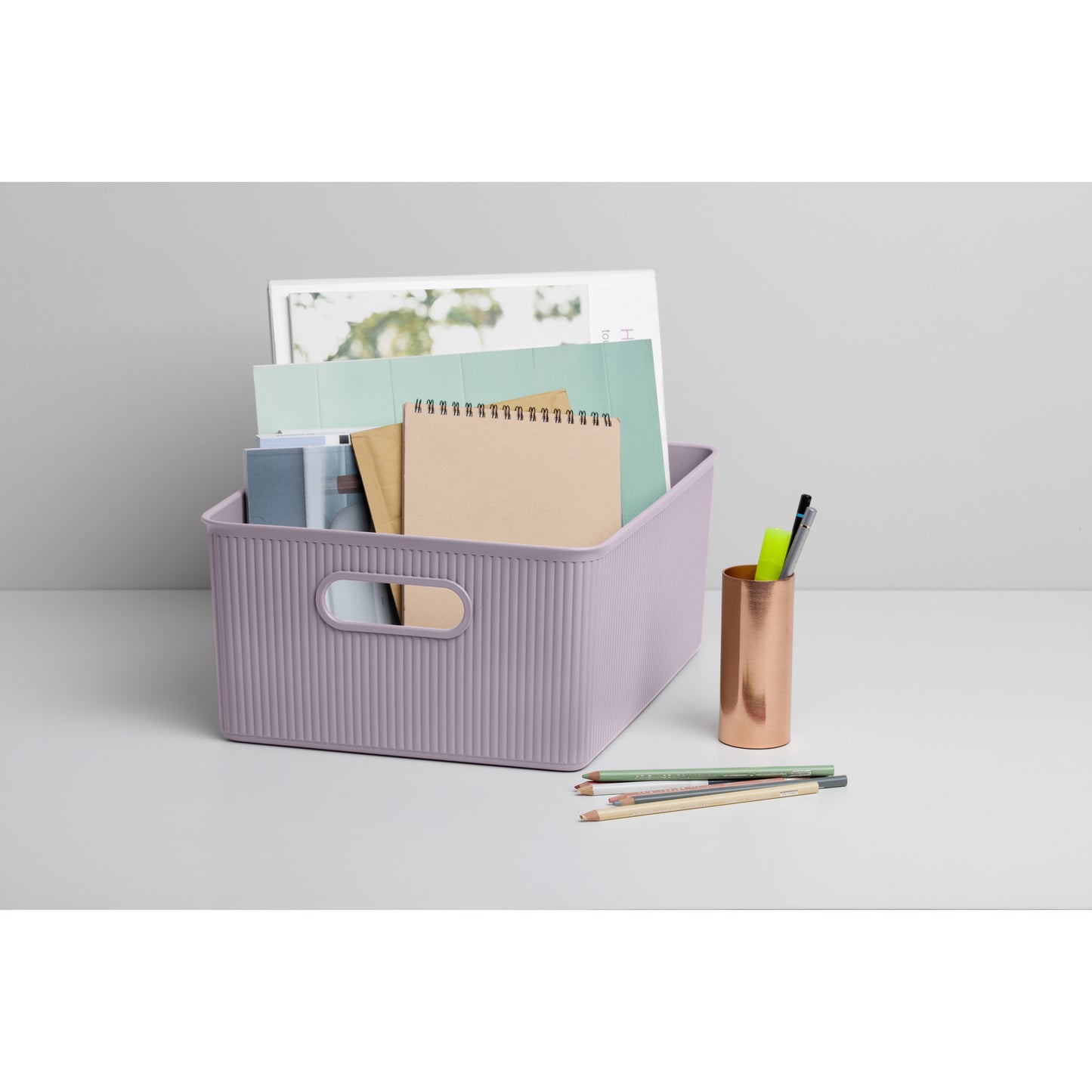 15 Liter Ribbed Storage Bin Lilac